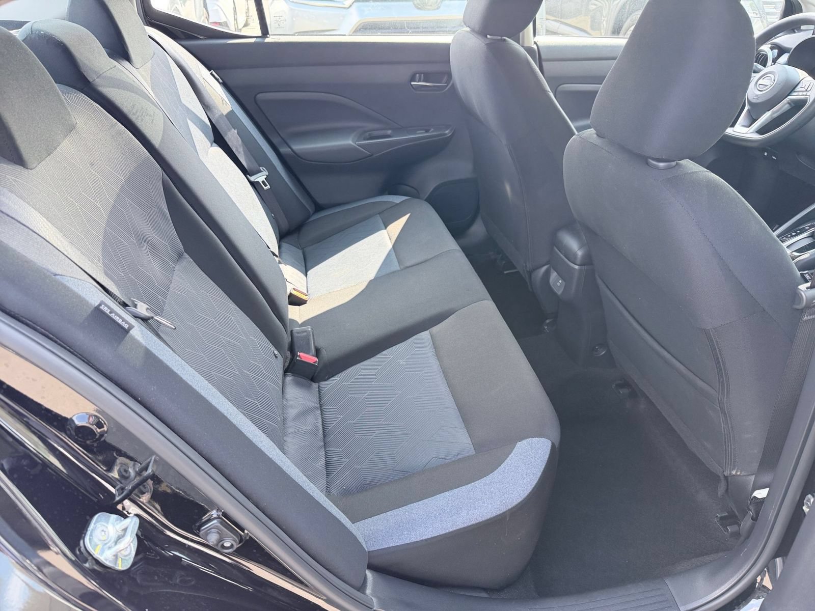 Used 2025 Nissan Versa SV FWD image 23
