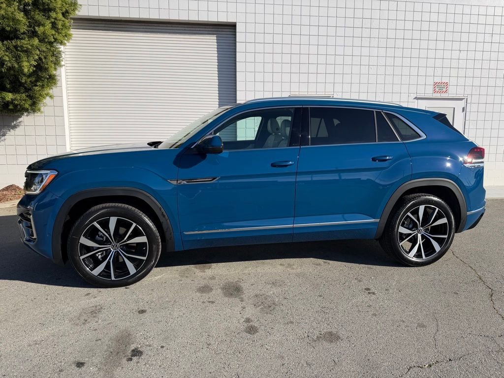 New 2026 Volkswagen Atlas Cross Sport SEL Premium R-Line image 3