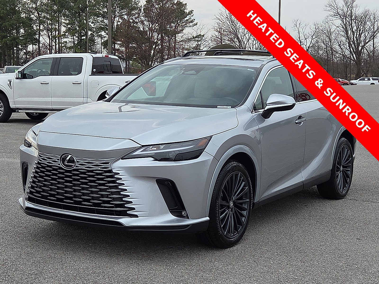 Used 2024 Lexus RX 350 Premium w/ Accessory Package (K3) image 2