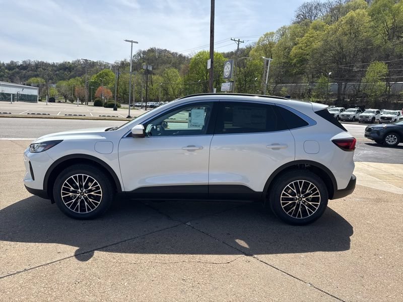 New 2025 Ford Escape SE FWD image 4