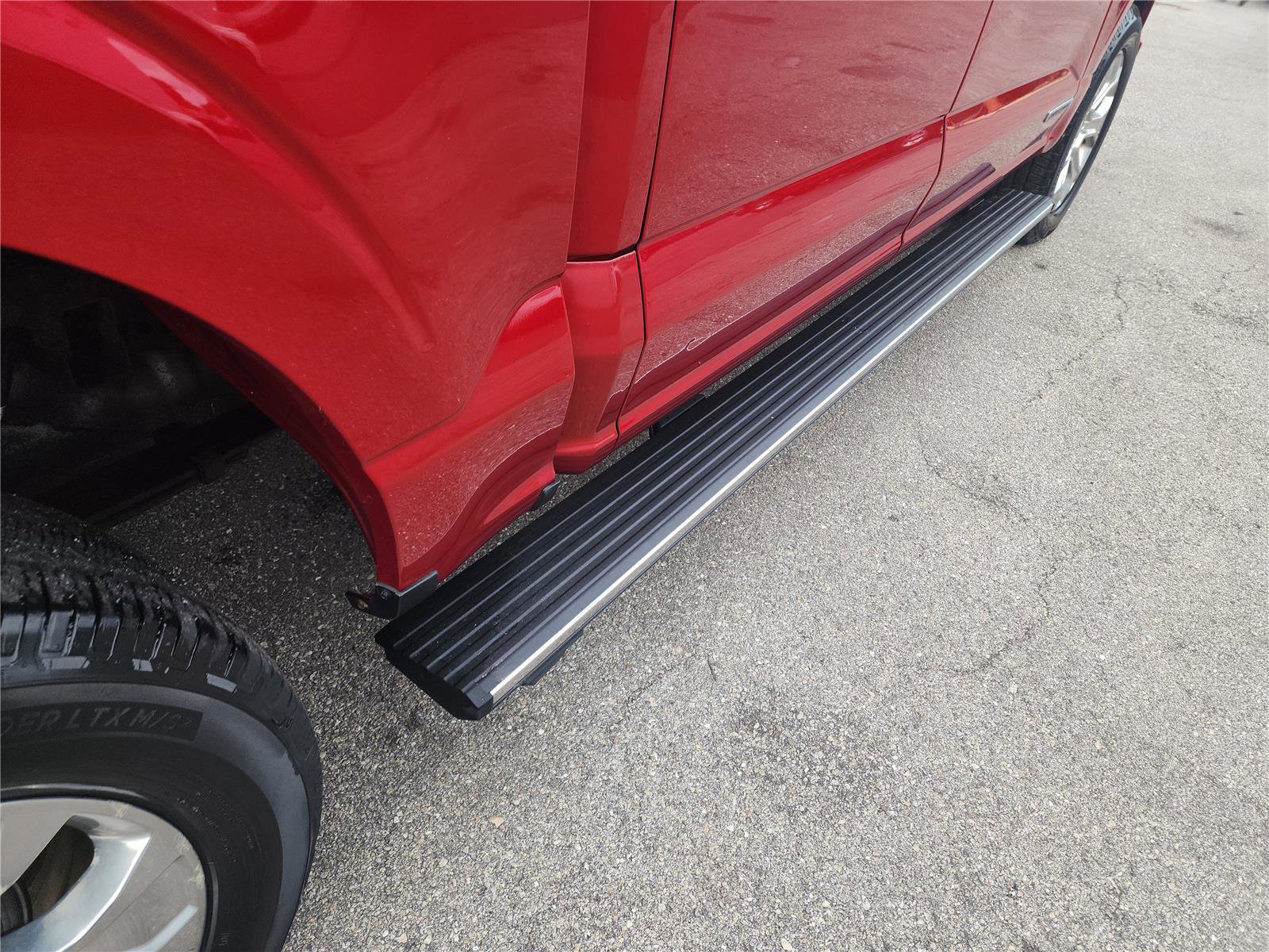 Certified 2022 Ford F150 Platinum w/ Max Trailer Tow Package image 25