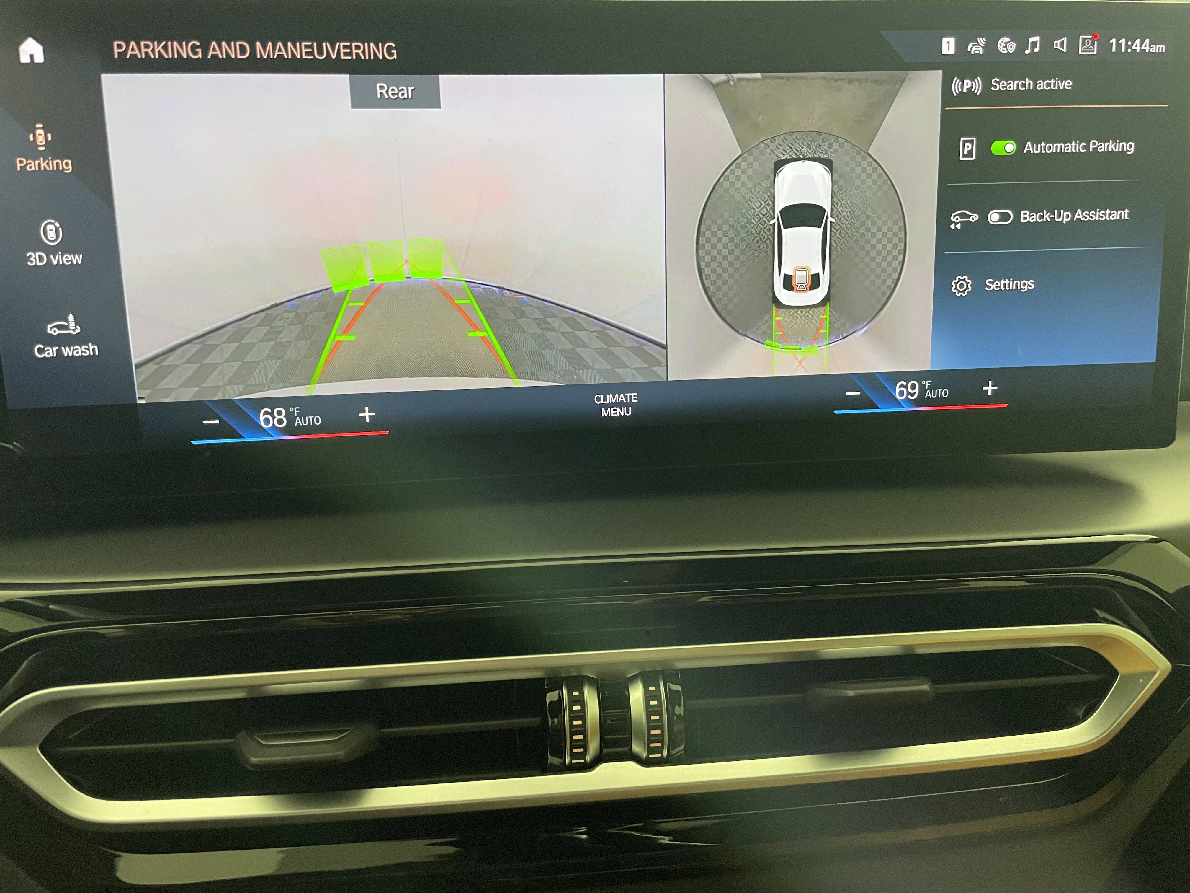 Used 2023 BMW 230i Coupe w/ Premium Package image 22