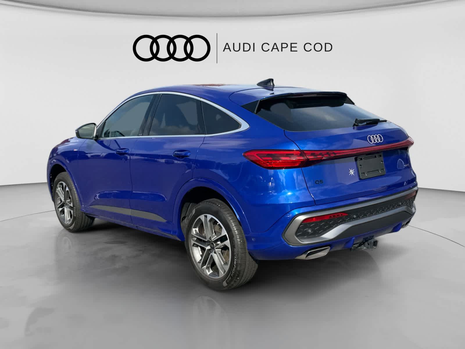 Used 2025 Audi Q5 Premium Plus AWD/4WD image 5