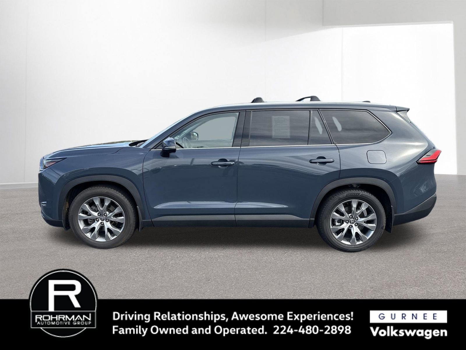 Used 2024 Toyota Grand Highlander AWD Hybrid image 6