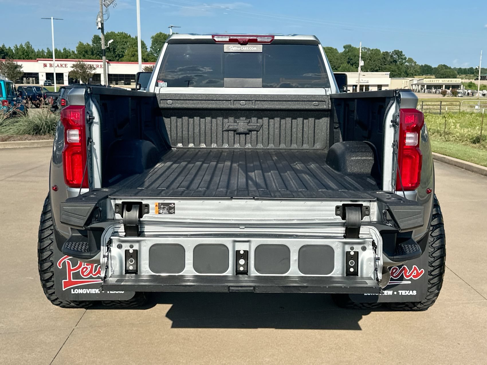 New 2026 Chevrolet Silverado 3500 High Country w/ Technology Package AWD/4WD image 22
