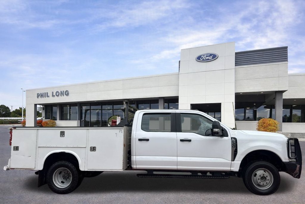 Used 2024 Ford F350 XL AWD/4WD image 9