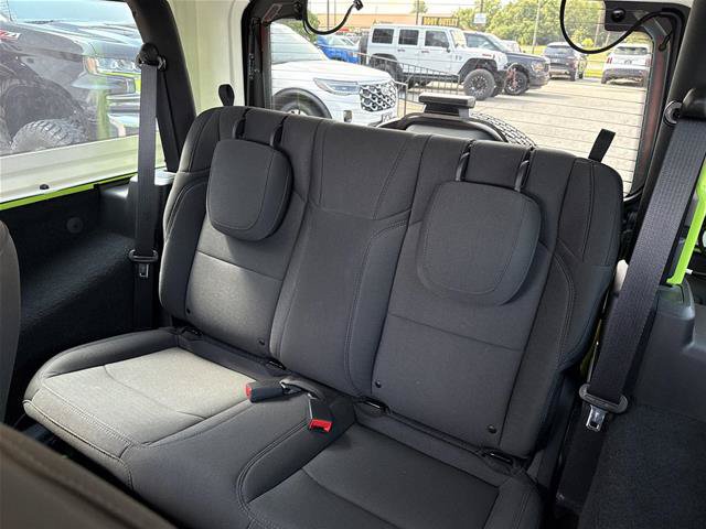 Used 2021 Jeep Wrangler Sport AWD/4WD image 5