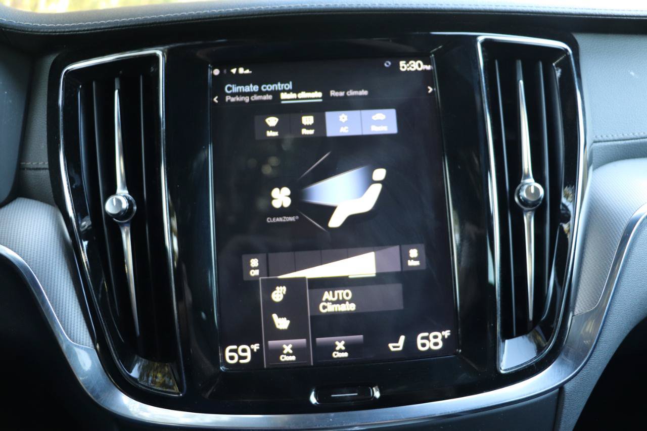 Used 2019 Volvo V60 T5 Cross Country AWD/4WD image 26