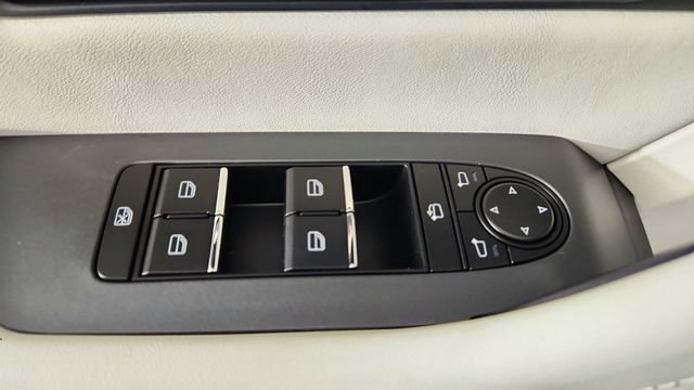 New 2026 MAZDA CX-90 Plug-In Hybrid w/ Premium Plus AWD/4WD image 10