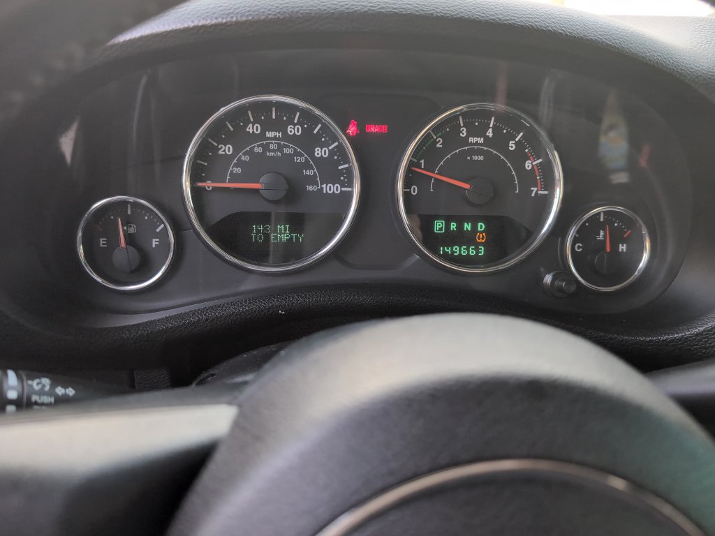 Used 2011 Jeep Wrangler Unlimited Sport AWD/4WD image 7