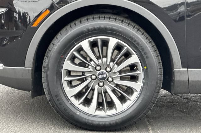 Used 2021 Lincoln Nautilus FWD w/ Equipment Group 101A image 34