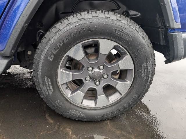 Used 2020 Jeep Wrangler Unlimited Sahara image 26