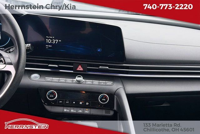 Used 2024 Hyundai Elantra SEL image 9