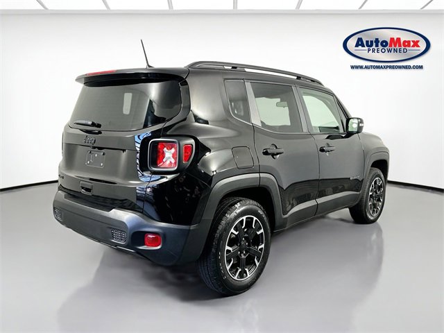 Used 2023 Jeep Renegade Latitude image 2