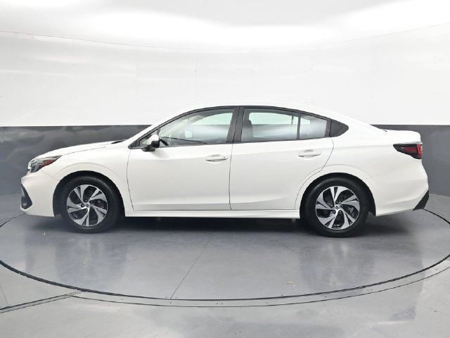 Used 2025 Subaru Legacy Premium AWD/4WD image 9