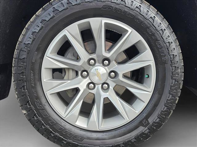Used 2021 Chevrolet Silverado 1500 High Country w/ Safety Package II AWD/4WD image 9