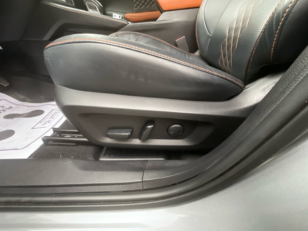 Used 2022 Mitsubishi Outlander SEL AWD/4WD image 13