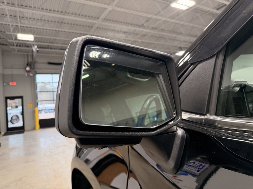 Used 2022 Chevrolet Silverado 1500 High Country w/ Z71 Off-Road Package image 15