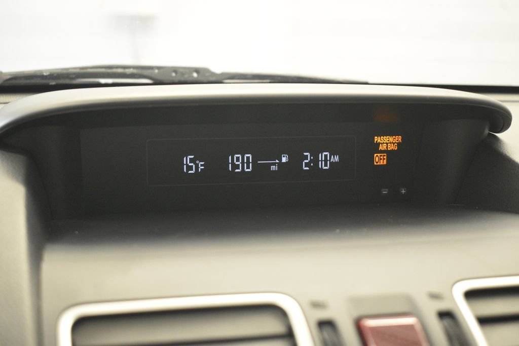 Used 2017 Subaru Crosstrek 2.0i Limited image 40