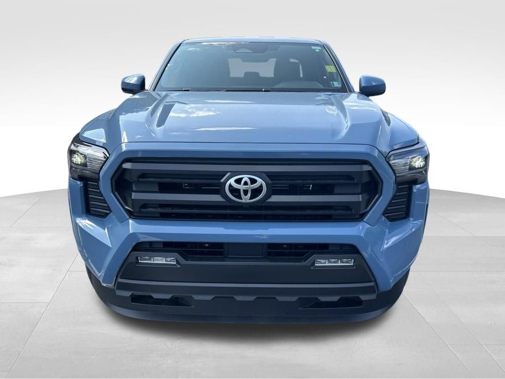 New 2026 Toyota Tacoma SR5 AWD/4WD image 8