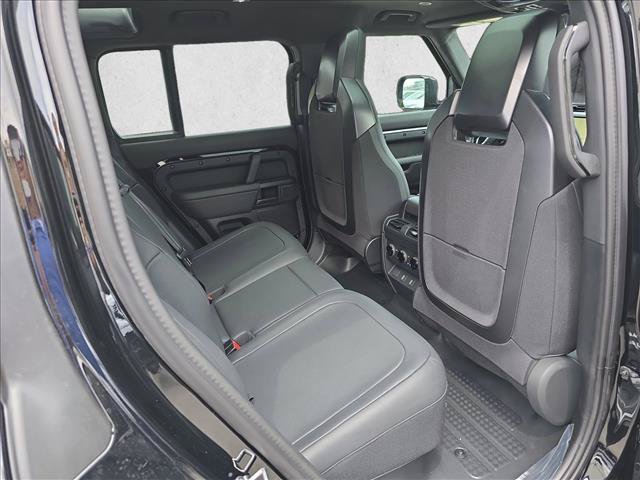 New 2026 Land Rover Defender 110 OCTA AWD/4WD image 11
