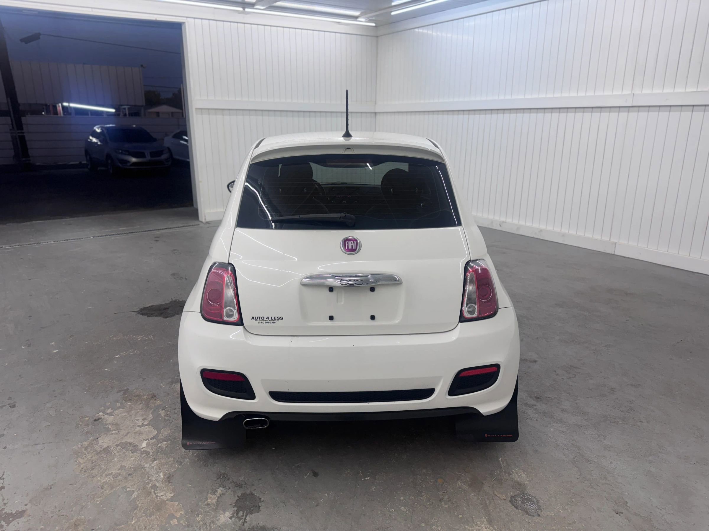 Used 2015 FIAT 500 Sport w/ Sport Appearance Group image 6