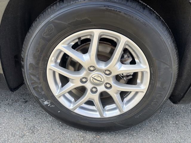 Used 2023 Chrysler Pacifica Touring-L image 11