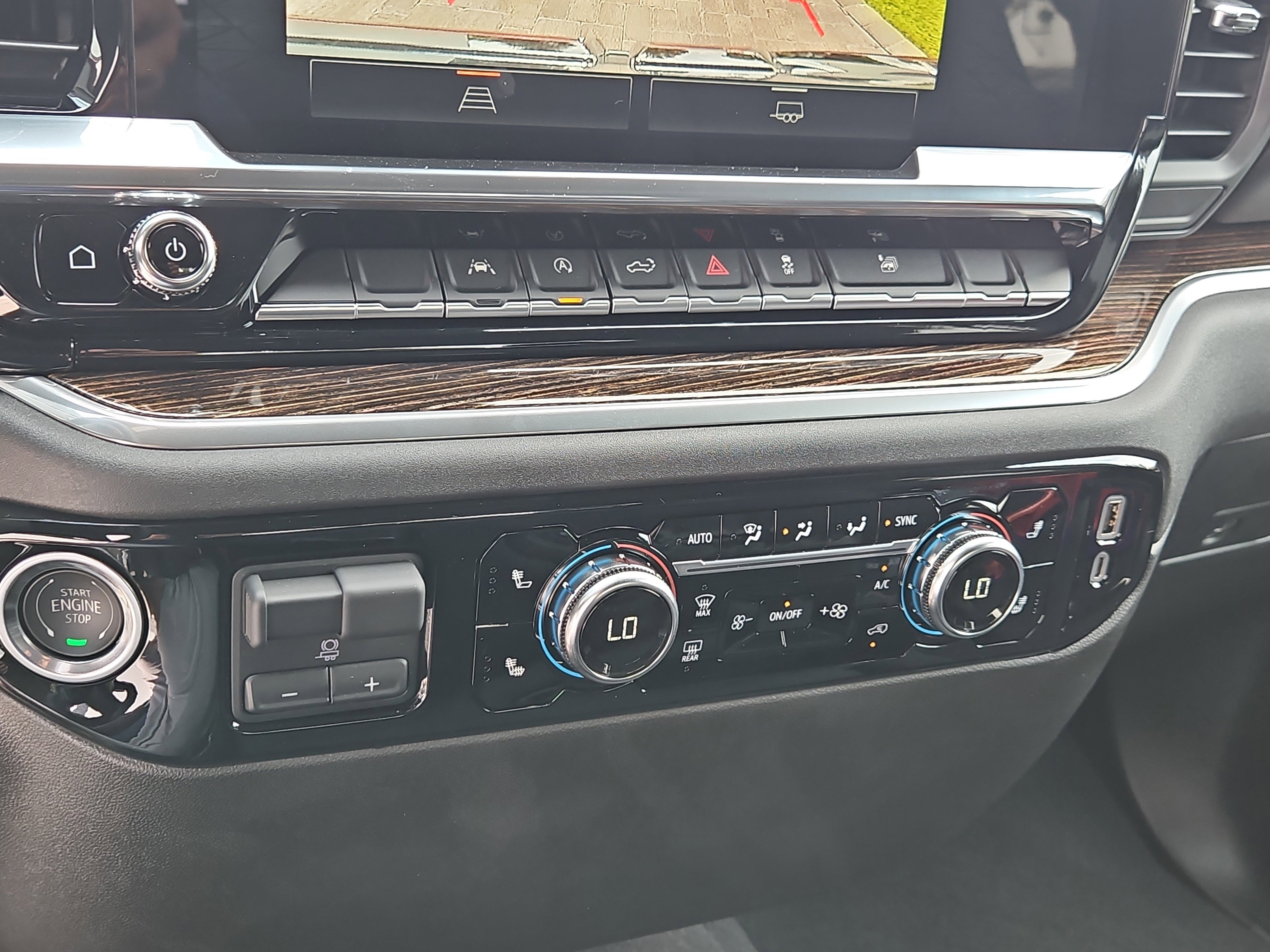 New 2026 GMC Sierra 1500 Elevation image 27