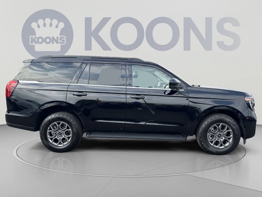 Used 2025 Ford Expedition Active AWD/4WD image 8