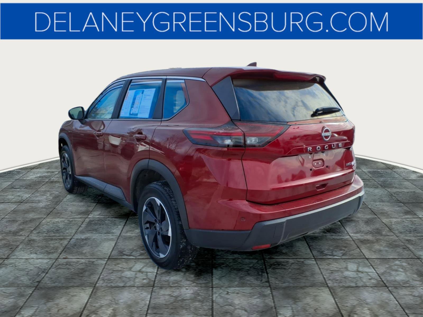 Certified 2025 Nissan Rogue SV image 5