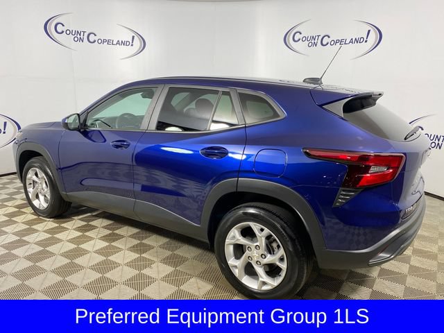 Certified 2024 Chevrolet Trax LS w/ LS Convenience Package FWD image 4