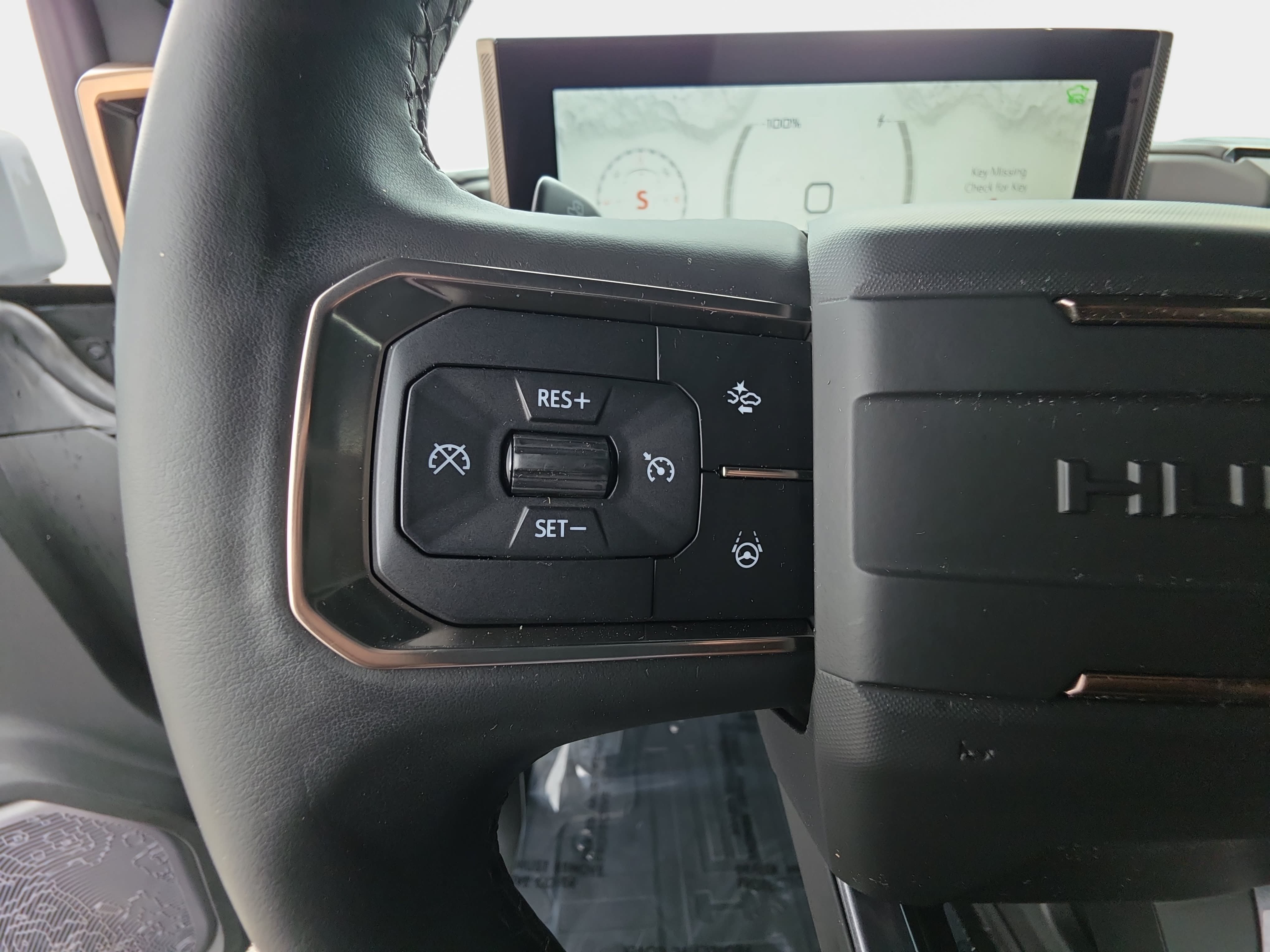 Used 2025 GMC Hummer EV 3X AWD/4WD image 18
