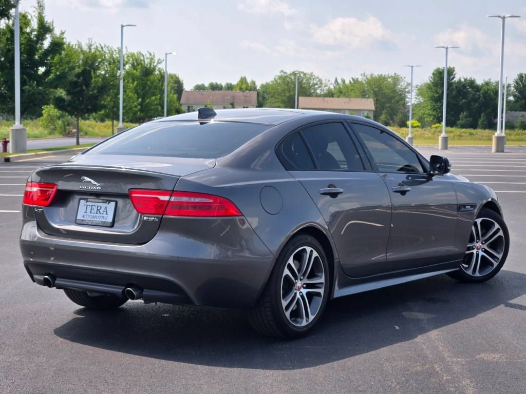 Used 2019 Jaguar XE R-Sport RWD image 12