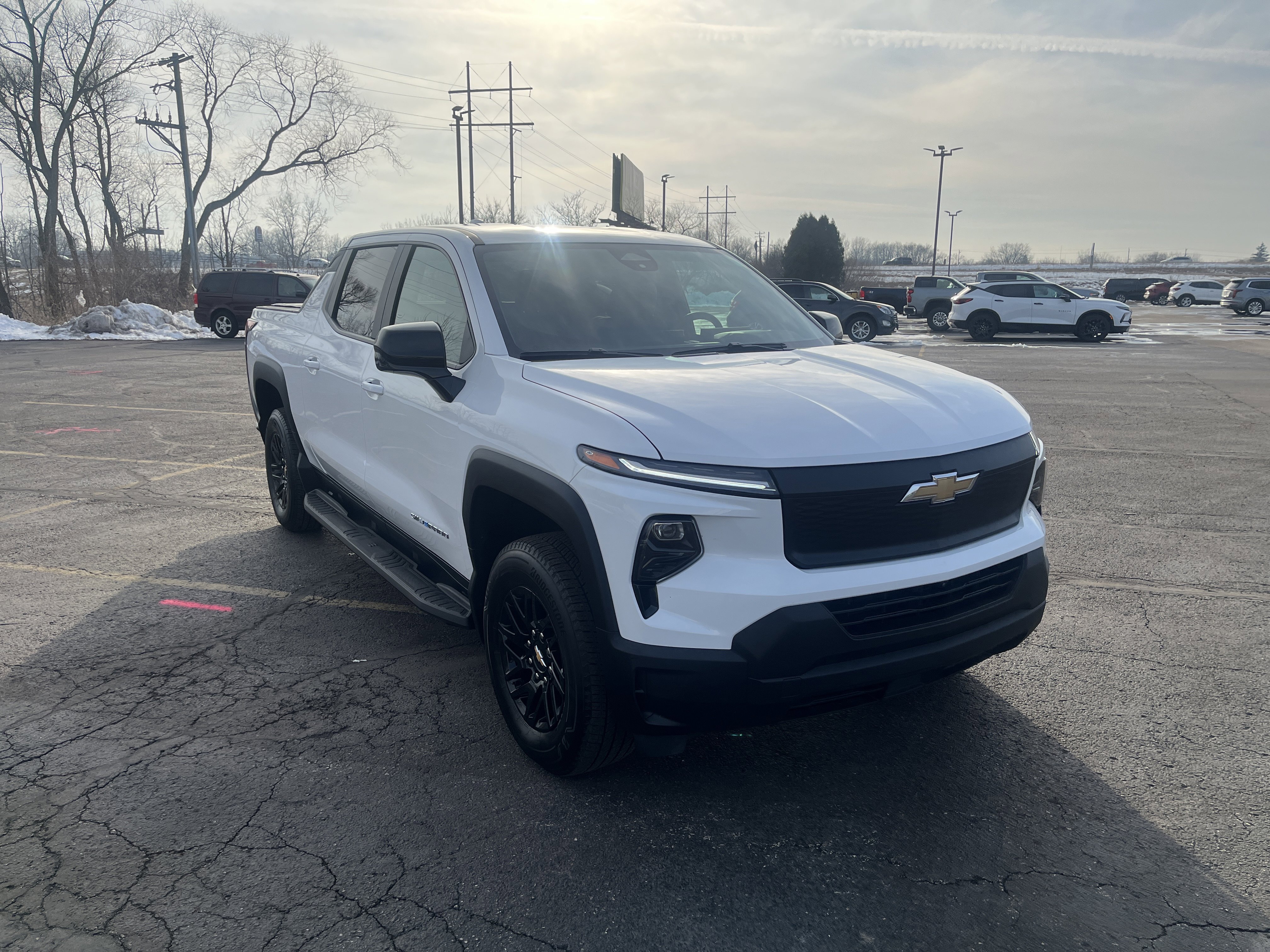 Used 2024 Chevrolet Silverado EV W/T image 8