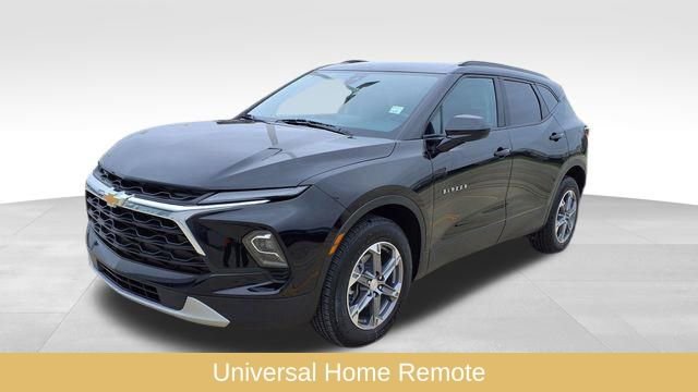 Used 2023 Chevrolet Blazer LT w/ Convenience Package image 3