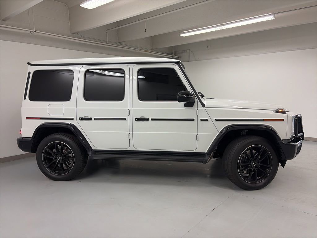 Used 2025 Mercedes-Benz G 550 image 6