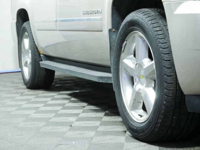 Used 2011 Chevrolet Suburban LTZ AWD/4WD image 8