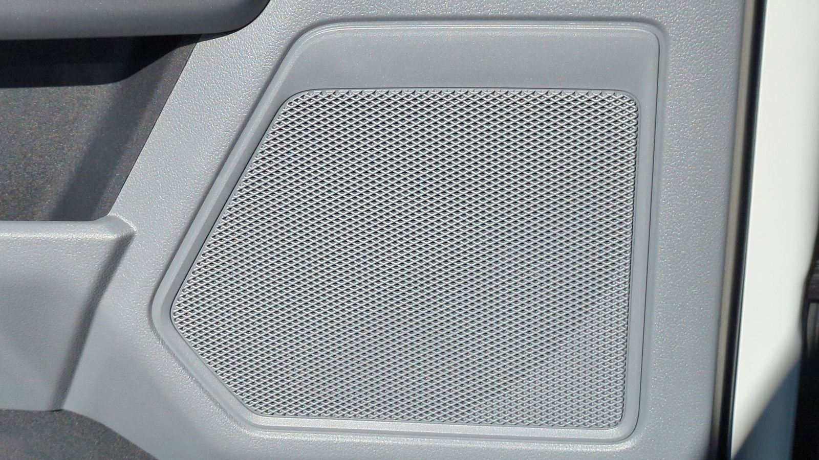 New 2025 Ford F150 Lightning XLT AWD/4WD image 29