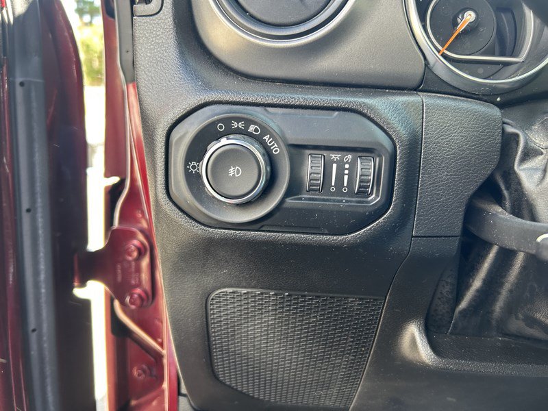 Used 2022 Jeep Wrangler Unlimited Sport AWD/4WD image 16