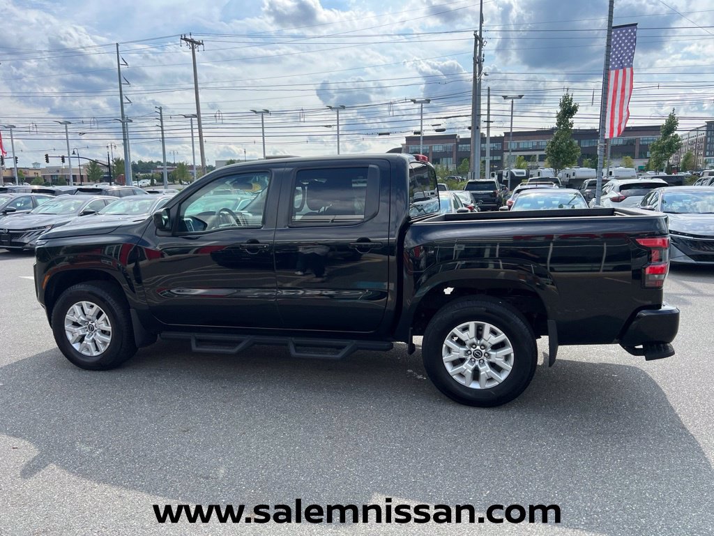 Used 2023 Nissan Frontier SV w/ Technology Package AWD/4WD image 4