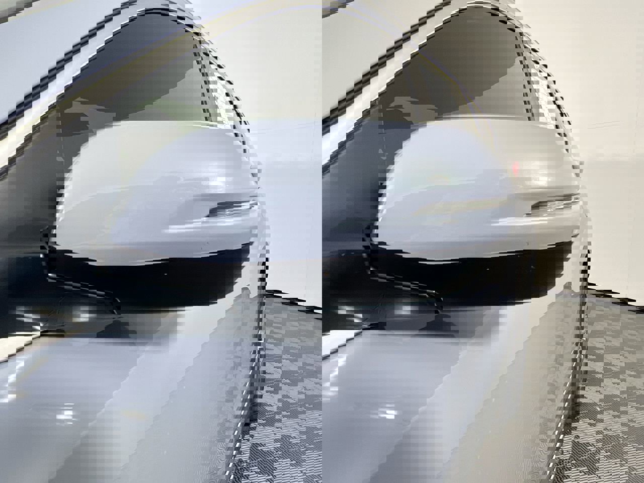 Used 2020 Honda CR-V Touring image 12