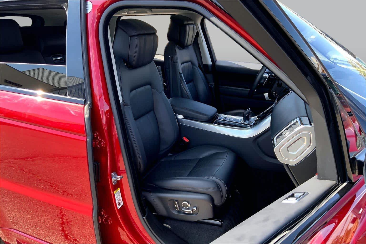 Used 2018 Land Rover Range Rover Sport HSE Dynamic AWD/4WD image 9