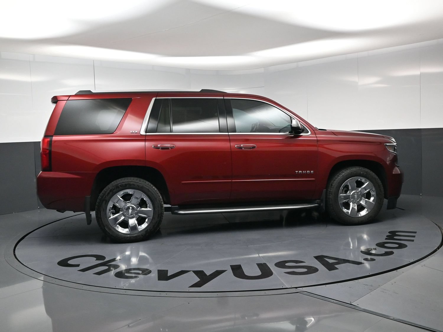 Used 2016 Chevrolet Tahoe LTZ AWD/4WD image 16