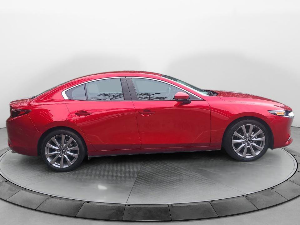 Used 2023 MAZDA MAZDA3 s FWD image 8