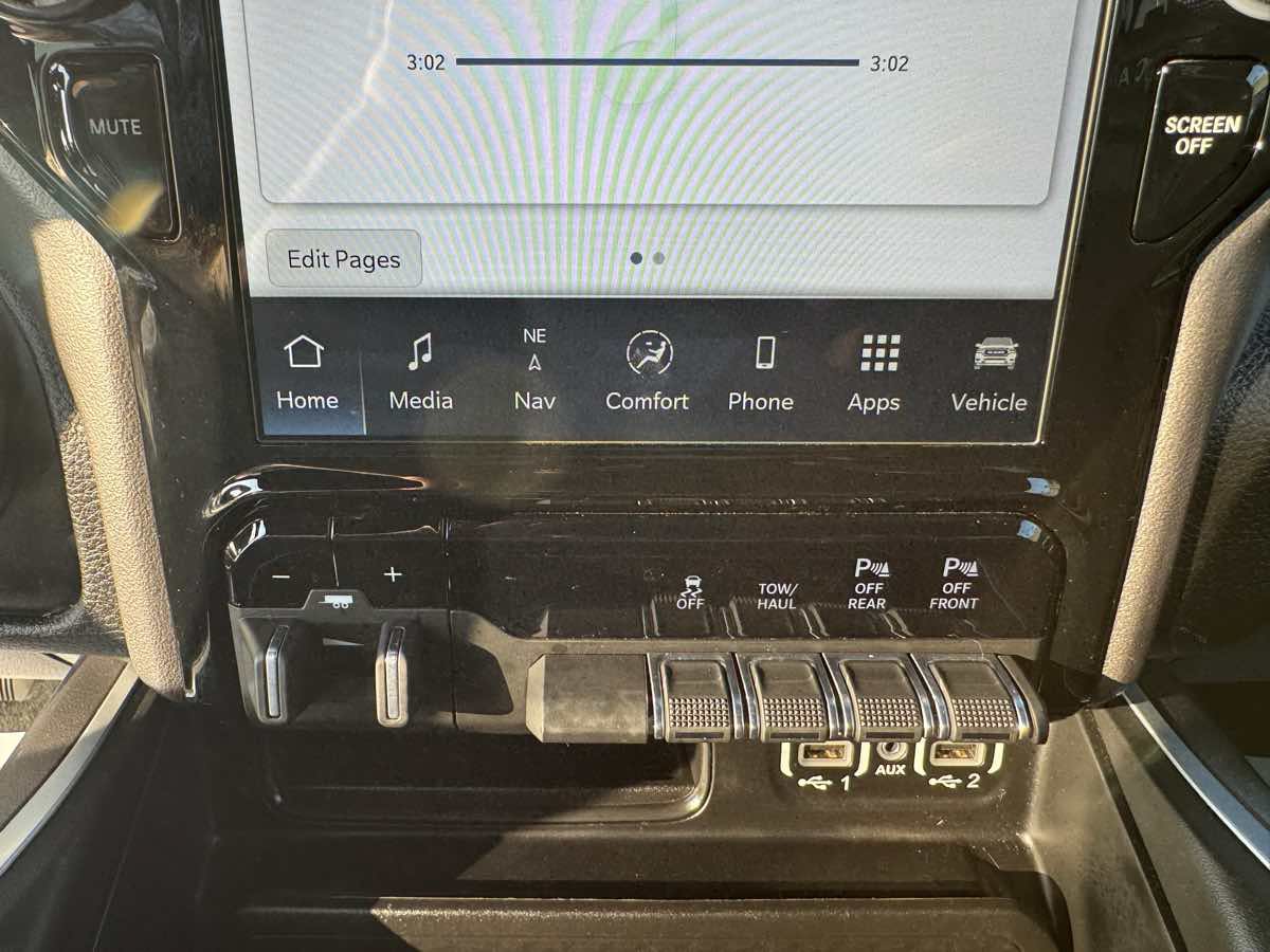 Used 2023 RAM 1500 Big Horn AWD/4WD image 20