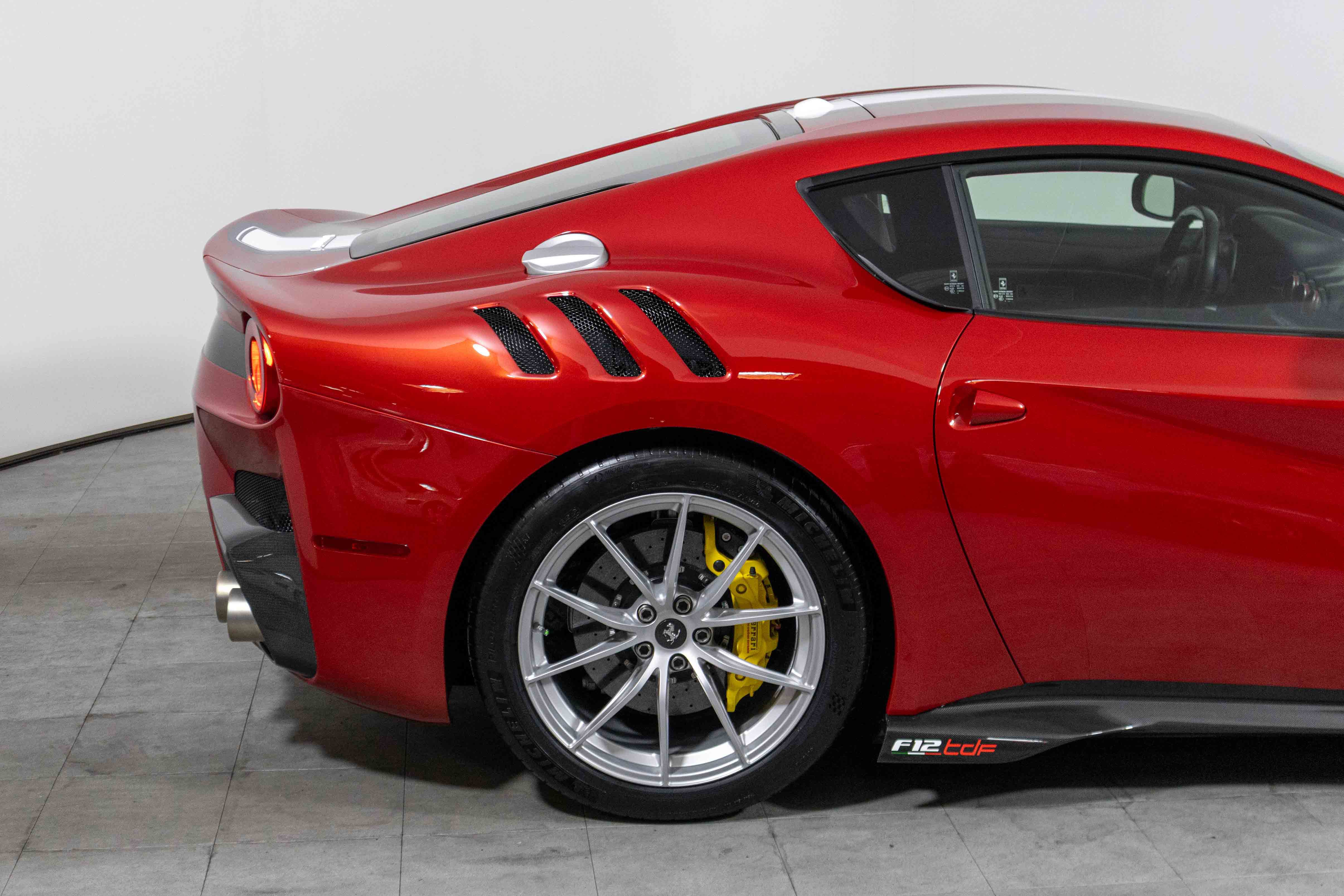 Certified 2016 Ferrari F12tdf Coupe image 10