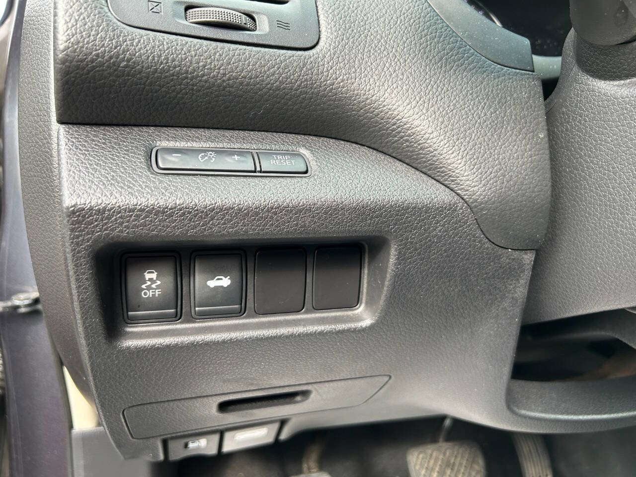 Used 2013 Nissan Altima 2.5 S image 20