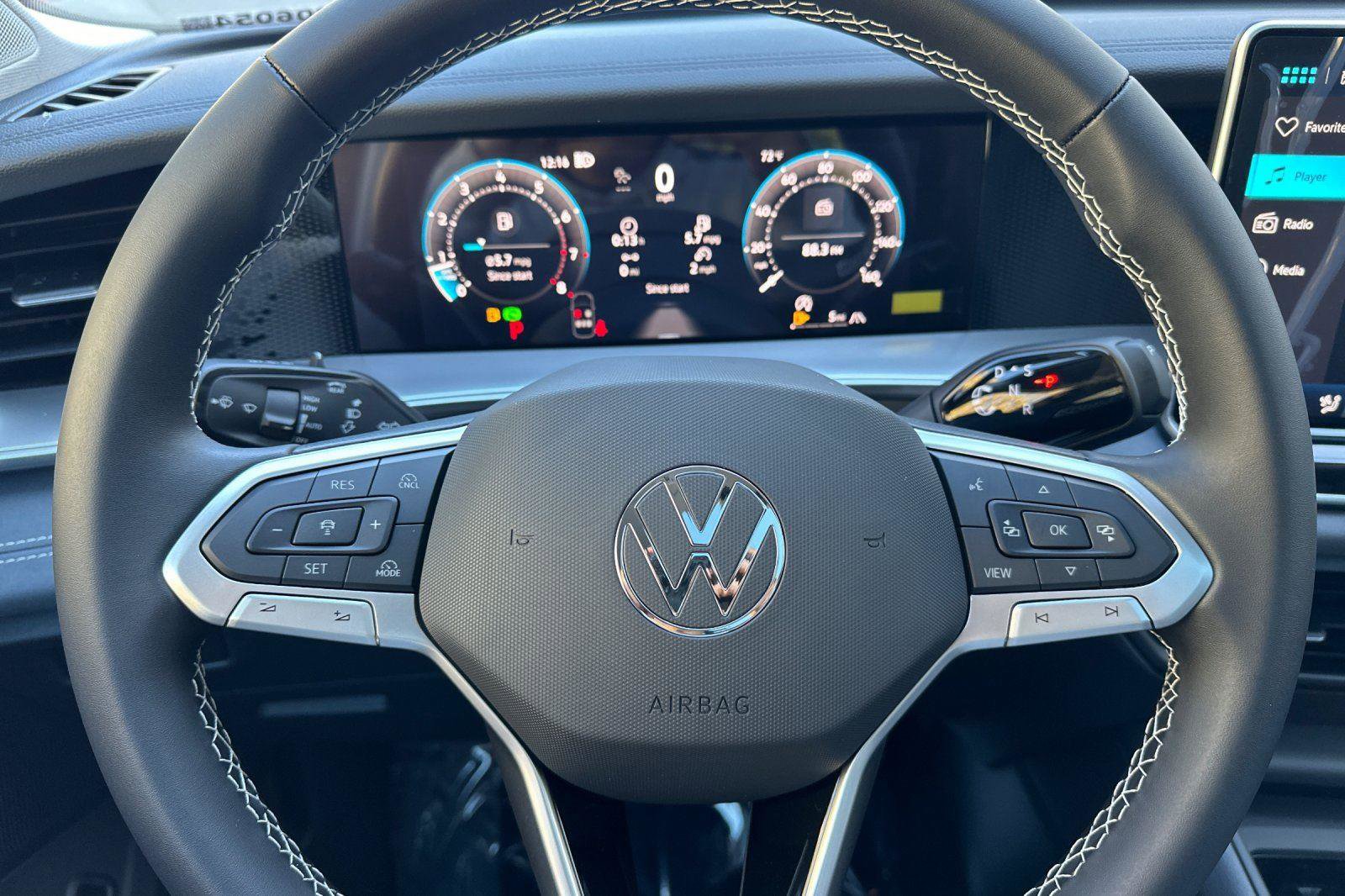 New 2026 Volkswagen Tiguan SE image 22