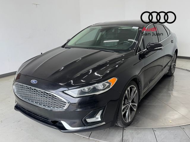 Used 2019 Ford Fusion Titanium AWD/4WD image 3