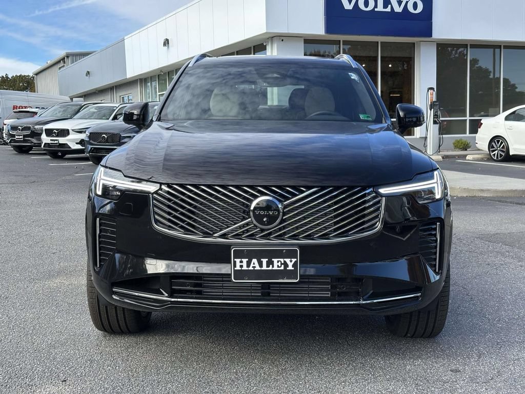 New 2026 Volvo XC90 T8 Plus w/ Protection Package Premier AWD/4WD image 23